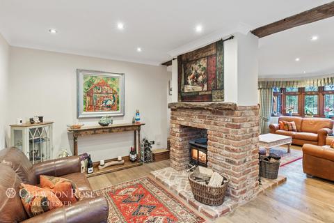16 Fish Street, Goldhanger, Maldon, CM9 8AT