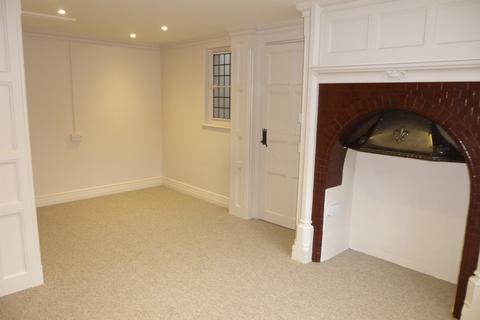 Studio to rent - KING'S LYNN QUEEN STREET - Almshouse for over 55's in need & with KL connections