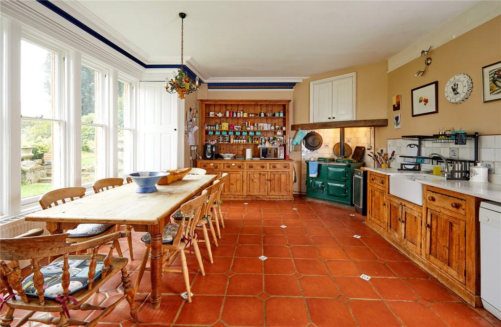 The Manor, Banbury Road, Moreton Pinkney, Daventry, NN11 4 bed