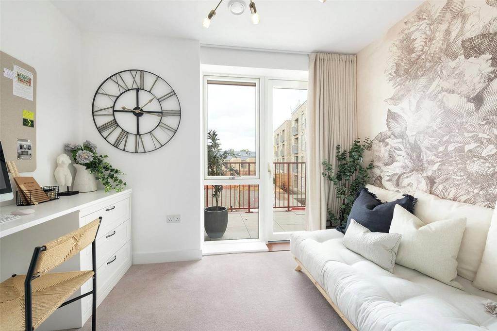 Show Apartment