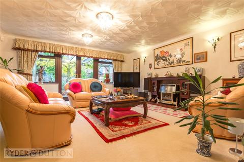 15 Evesham Gardens, Middleton, Manchester, M24 1RS