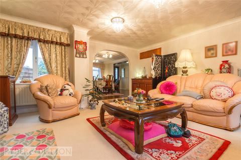 15 Evesham Gardens, Middleton, Manchester, M24 1RS