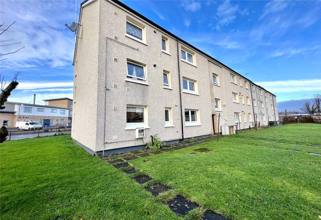 A Kinnaird Drive, Linwood, Renfrewshire 2 bed flat £50,000