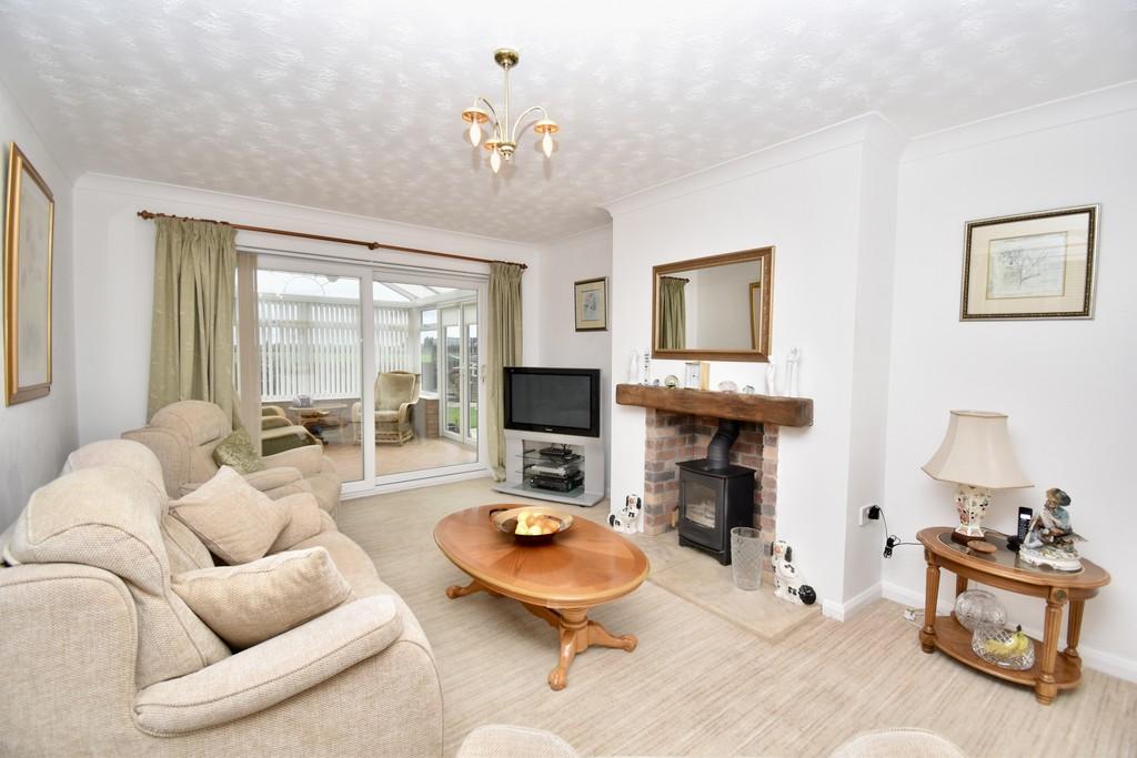 Brant Road, Waddington, Lincoln 3 bed detached bungalow £300,000