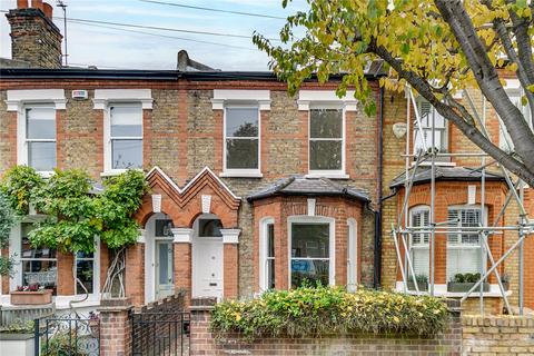 10 Wilna Road, London, SW18 3BA