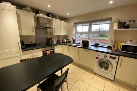 1 bedroom in a house share to rent, Watson Terrace, Room Three