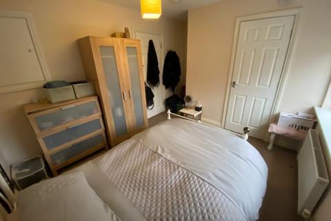 1 bedroom in a house share to rent, Watson Terrace, Room Three