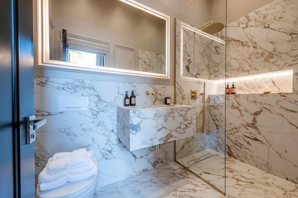 Picture No. 05