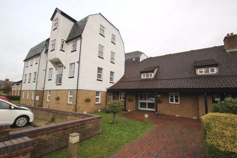 1 bedroom flat for sale - The Garners, Rochford
