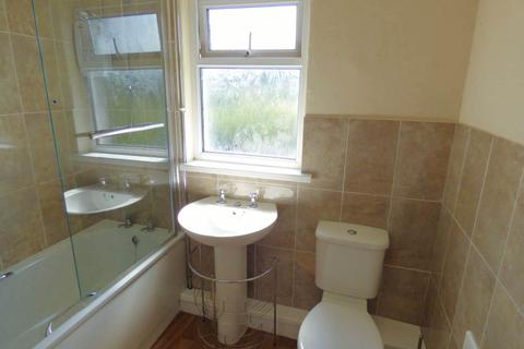 3 bedroom house to rent - Abbey Mead, Carmarthen, Carmarthenshire