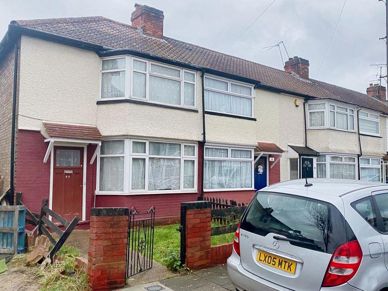 Elmcroft Avenue, London N9 3 bed terraced house £1,550 pcm (£358 pw)
