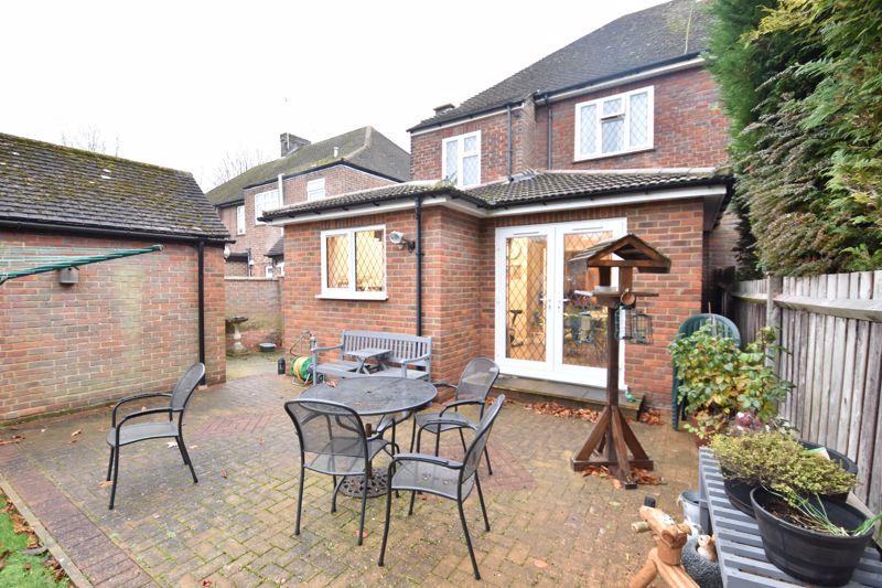 Marston Gardens, Luton 3 bed semidetached house £500,000