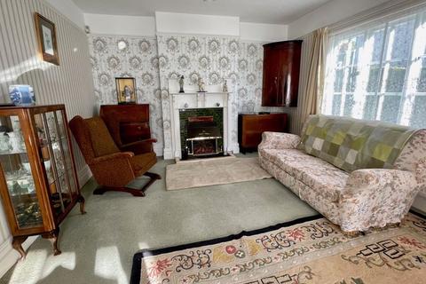 Tan Y Maes Abbey Road, Llangollen, LL20 8SP