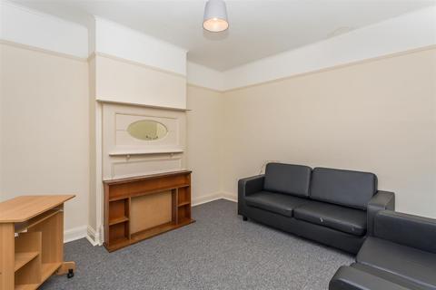 4 bedroom house to rent - Coombe Road, Brighton