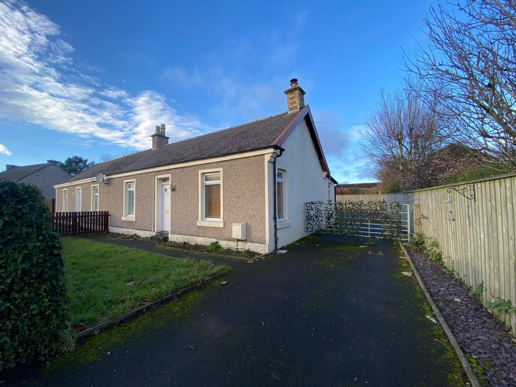 Station Road, Law, Carluke 3 bed house £750 pcm (£173 pw)