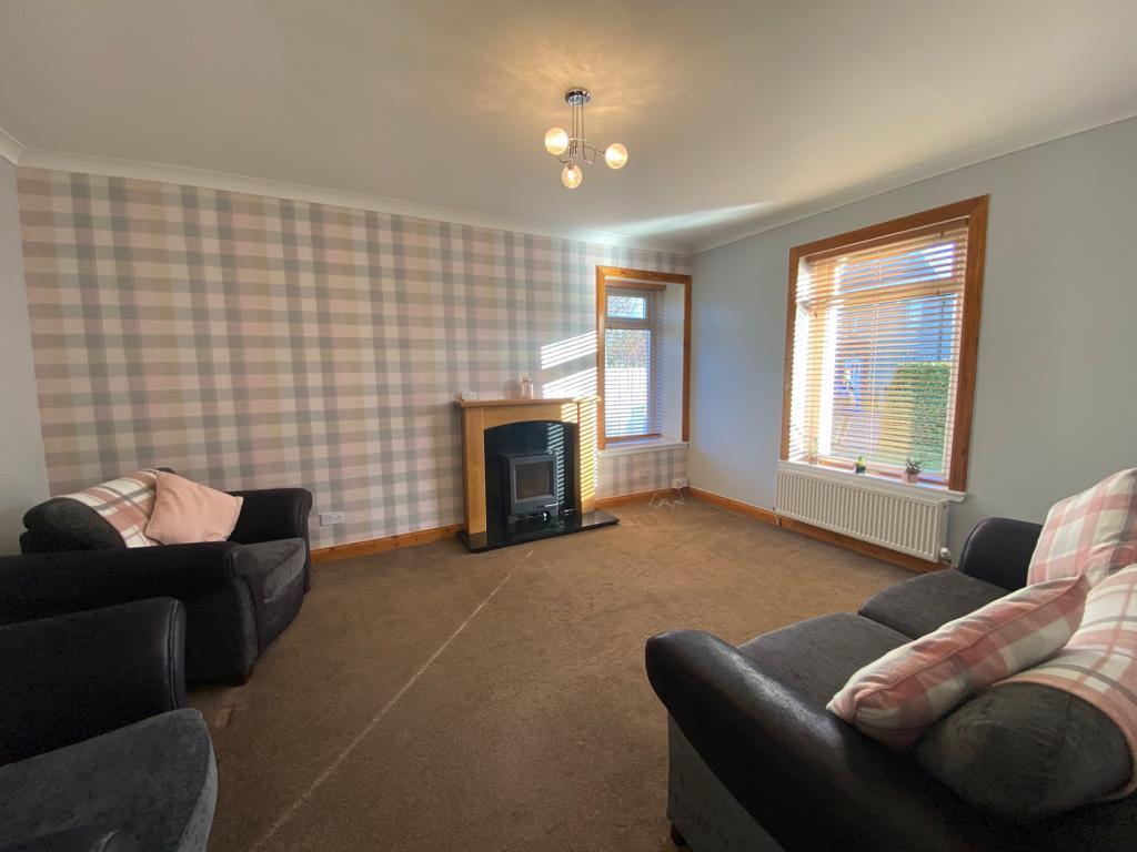 Station Road, Law, Carluke 3 bed house £750 pcm (£173 pw)