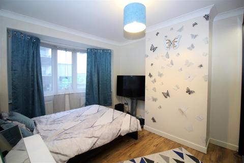 21 Burwell Road, London, E10 7QG