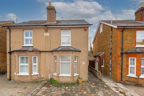 44 Hook Road, Epsom, KT19 8TR