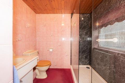 44 Hook Road, Epsom, KT19 8TR