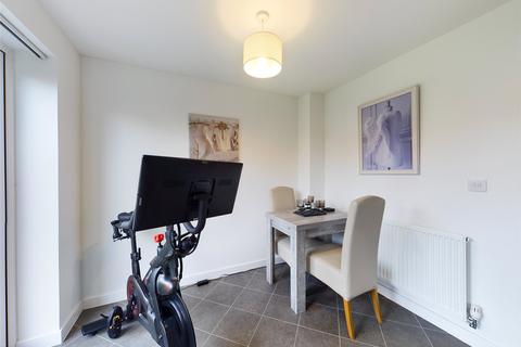 71 Deane Drive, Whittington, Worcester, WR5 2SR