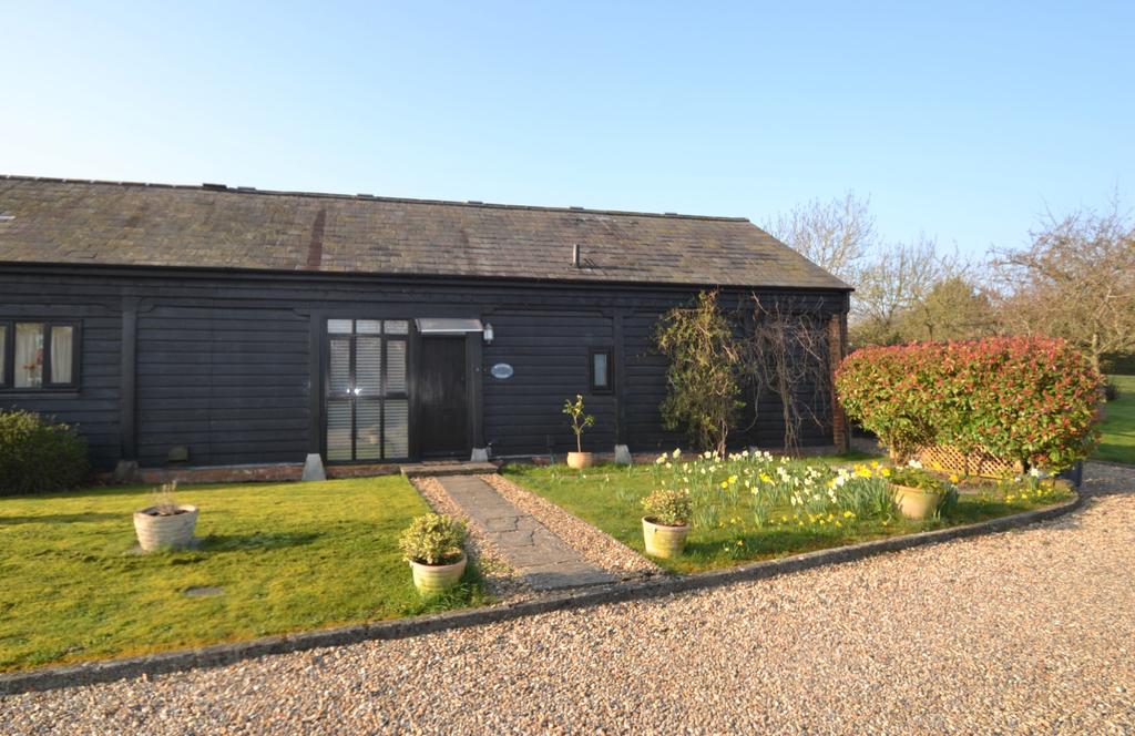 Bury Farm, Amersham 3 bed semidetached house £750,000