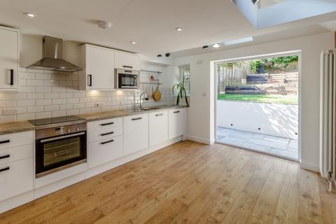 31 Addison Road, Guildford, GU1 3QQ
