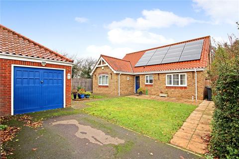46 Bonsey Gardens, Wrentham, Beccles, NR34 7LU