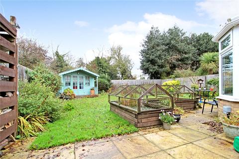 46 Bonsey Gardens, Wrentham, Beccles, NR34 7LU
