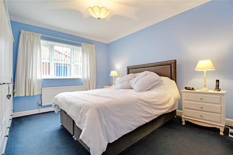 46 Bonsey Gardens, Wrentham, Beccles, NR34 7LU
