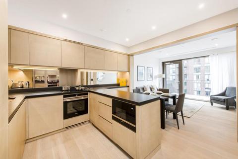 2 bedroom apartment to rent, Legacy Building, London SW11