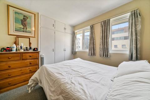 2 bedroom house for sale - Rossendale Way, London