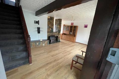 3 bedroom terraced house to rent - Great Knightleys, Basildon