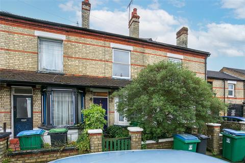 2 bedroom terraced house to rent, St. Marys Road, Watford, WD18