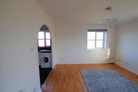 2 bedroom flat to rent, Bellingham Court, Wanderer Drive, Barking, IG11