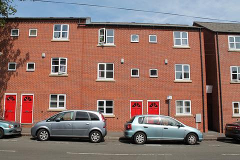 4 bedroom townhouse to rent, 154 North Sherwood Street, NOTTINGHAM NG1 4EF