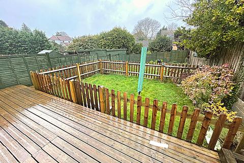 3 Pinegrove Road, Southampton, SO19 2PD