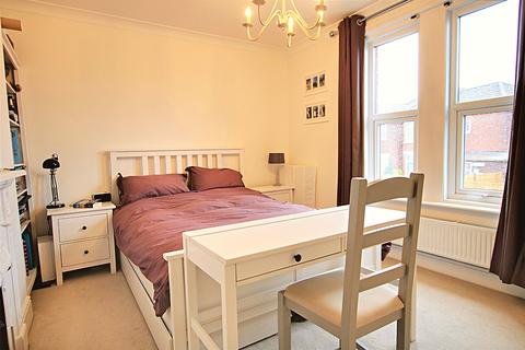 3 Pinegrove Road, Southampton, SO19 2PD