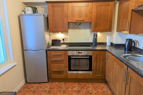 2 bedroom flat to rent, Rennie's Court, City Centre, Aberdeen, AB11