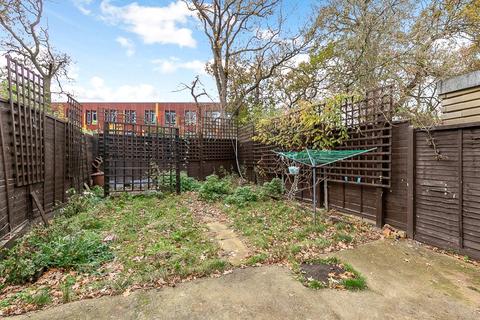 15 Downderry Road, Bromley, BR1 5QH