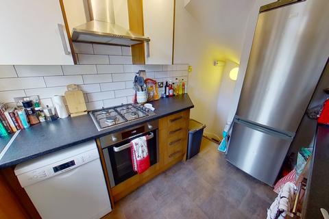 4 bedroom house to rent, Broomfield Terrace, Headingley , Leeds