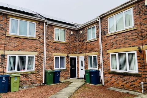 4 bedroom terraced house to rent - Mews Court, Houghton Le Spring, Tyne And Wear, DH5