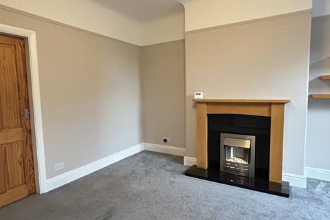 2 bedroom terraced house to rent, Abbot Street, Huddersfield HD1