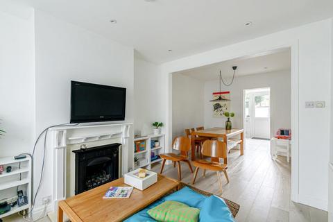 2 bedroom terraced house to rent, Camrose Avenue,  Feltham,  TW13