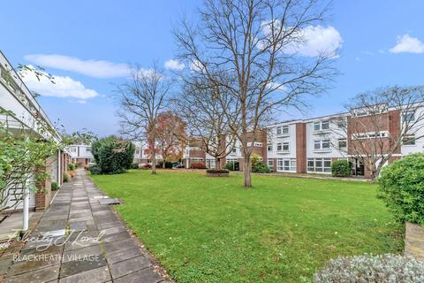 21 Sweyn Place, London, SE3 0EZ