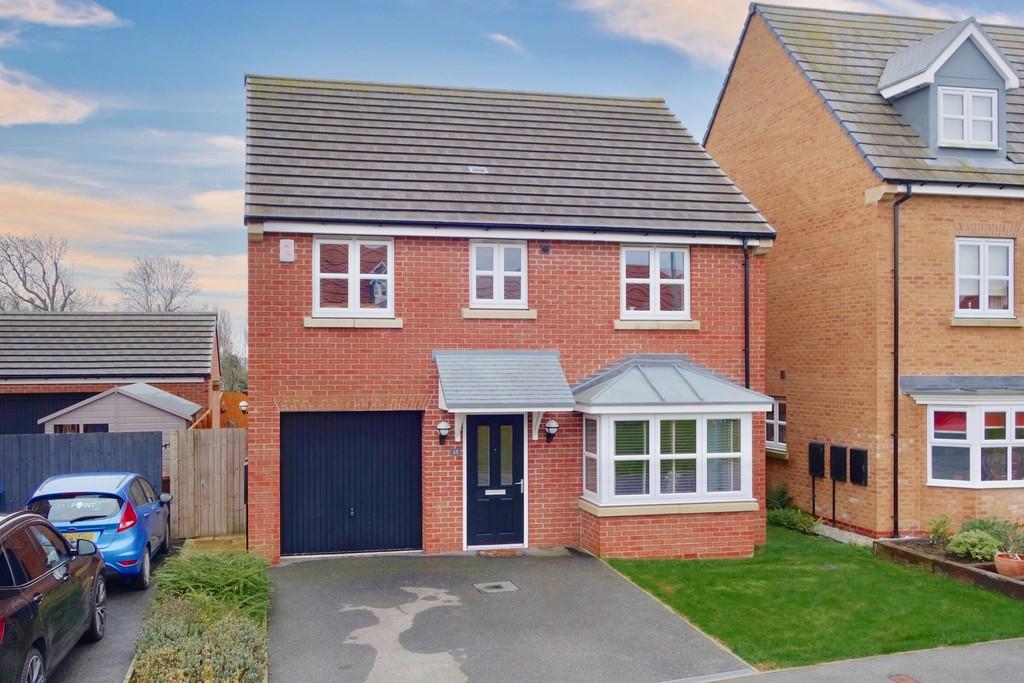 Overend Avenue, Pocklington 4 bed detached house £310,000