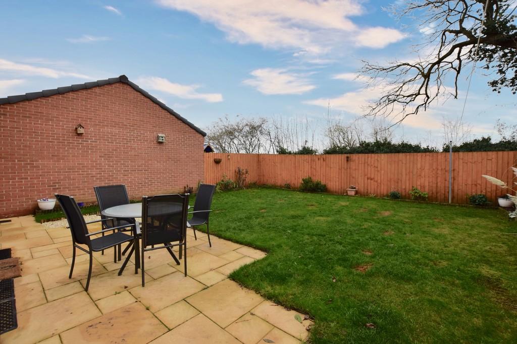 Overend Avenue, Pocklington 4 bed detached house £310,000
