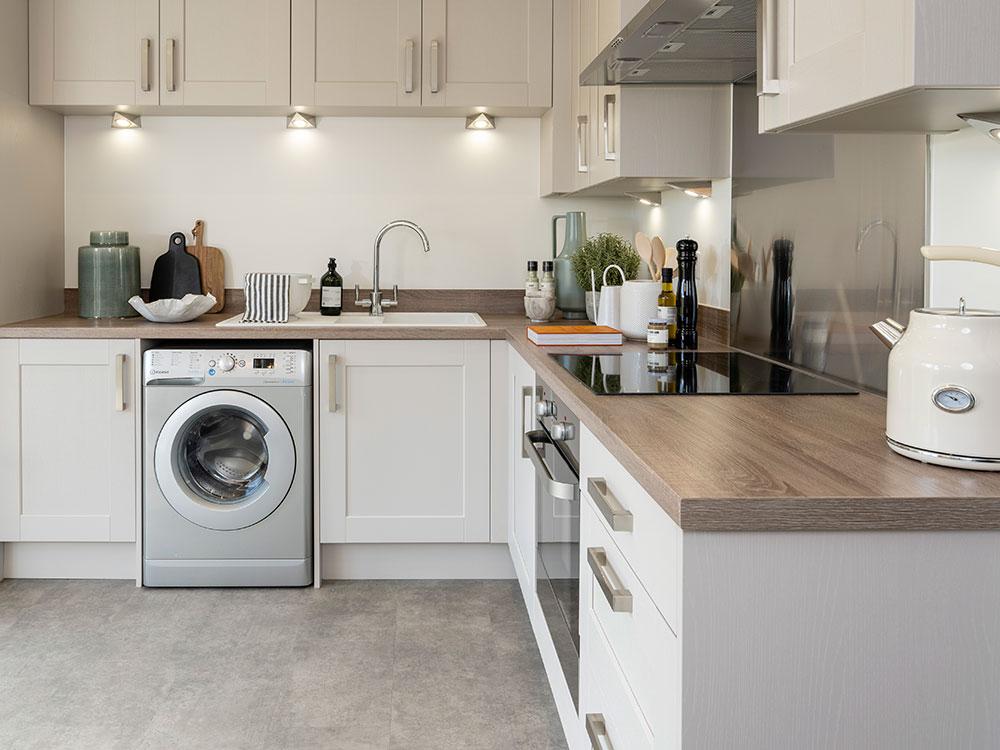 Fully fitted kitchen