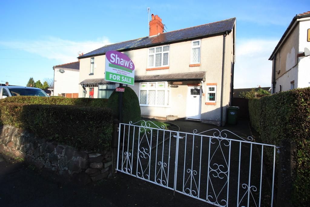 Holmes Chapel Road, Congleton 2 bed semidetached house £165,000