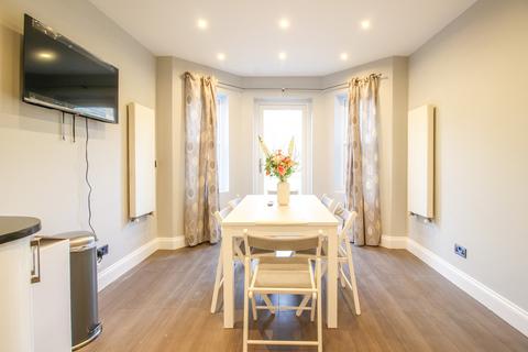 1 bedroom property to rent, Coleraine Road, Hornsey N8