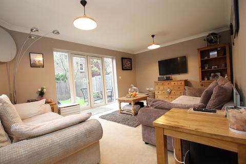 1 Baker Crescent, Dartford, DA1 2NF